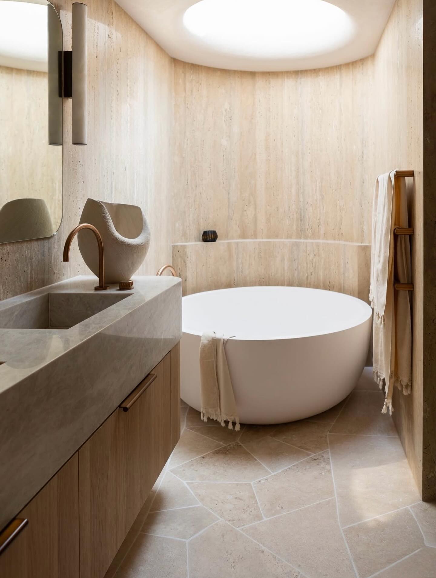 Vaucluse residence exterior in limestone